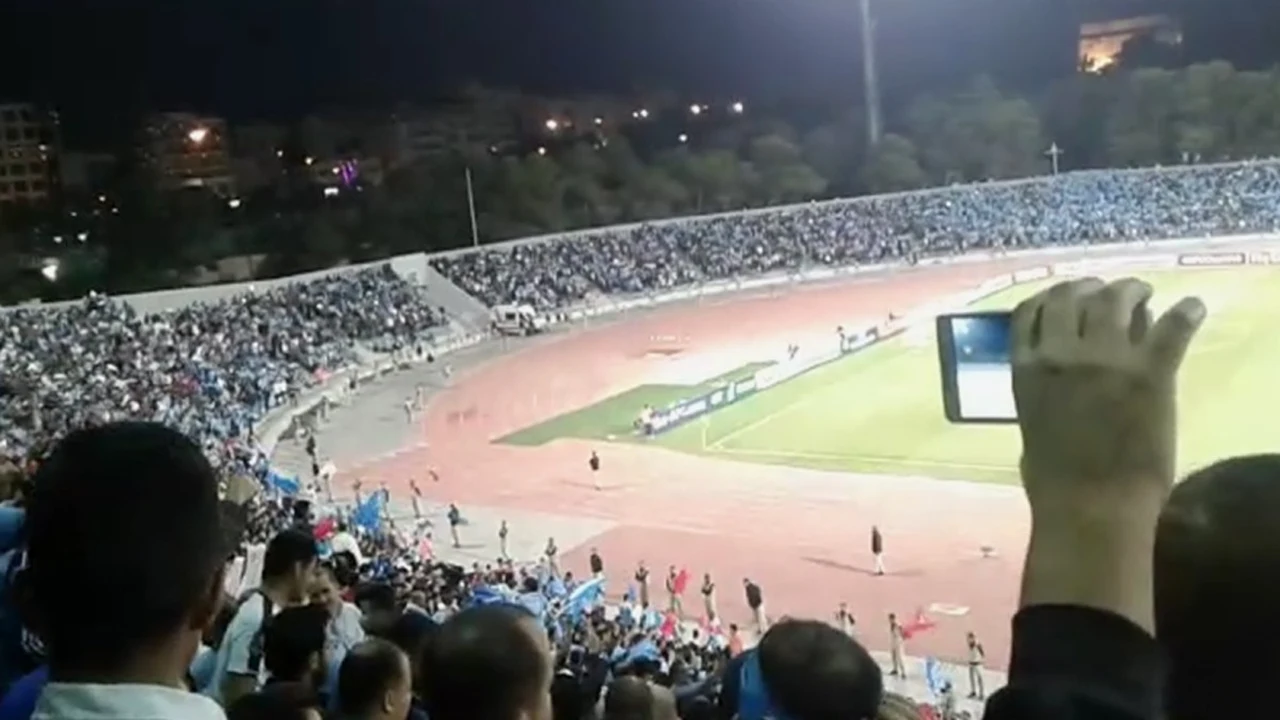 موعد المواجهة المرتقبة بين الوحدات والفيصلي في الدوري الأردني والقنوات الناقلة للمباراة